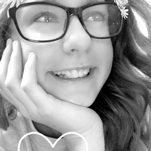 Meet your Posher, Shayna